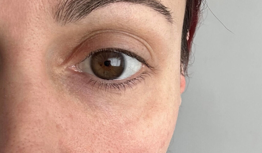 Eye after desktop